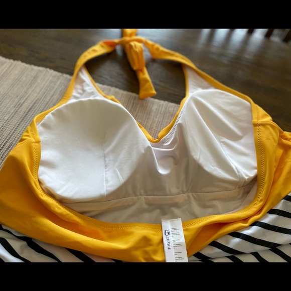 NWT Cupshe Swim Halter Bathing Suit - Picture 4 of 5